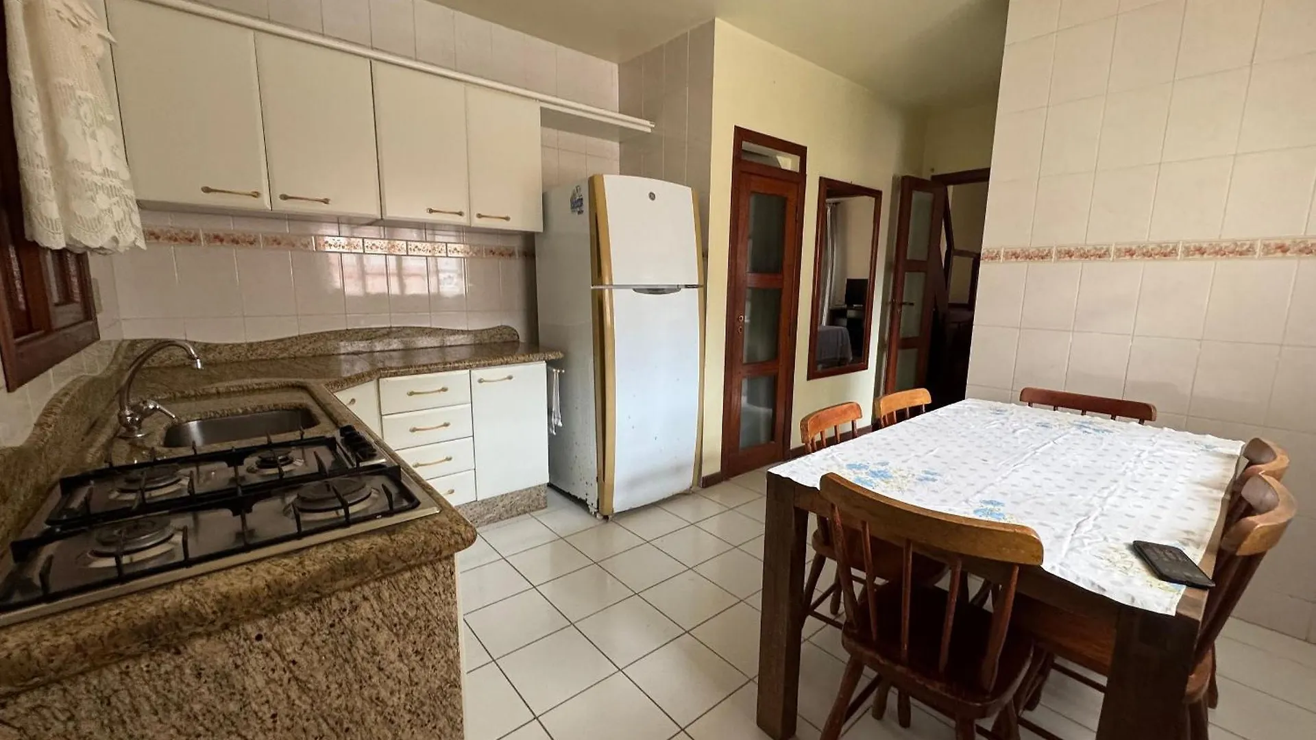 Vila Casa Amarela E Destino Floripa Florianópolis 0*,  Brazílie