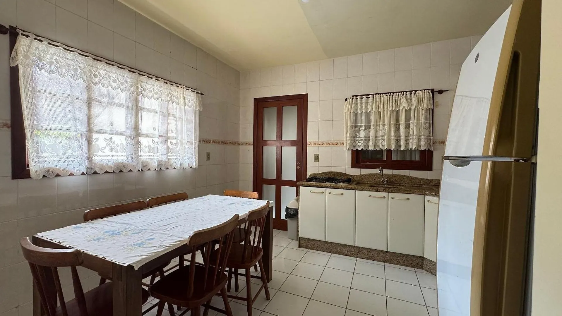 Casa Amarela E Destino Floripa Villa Florianópolis Vakantiehuis